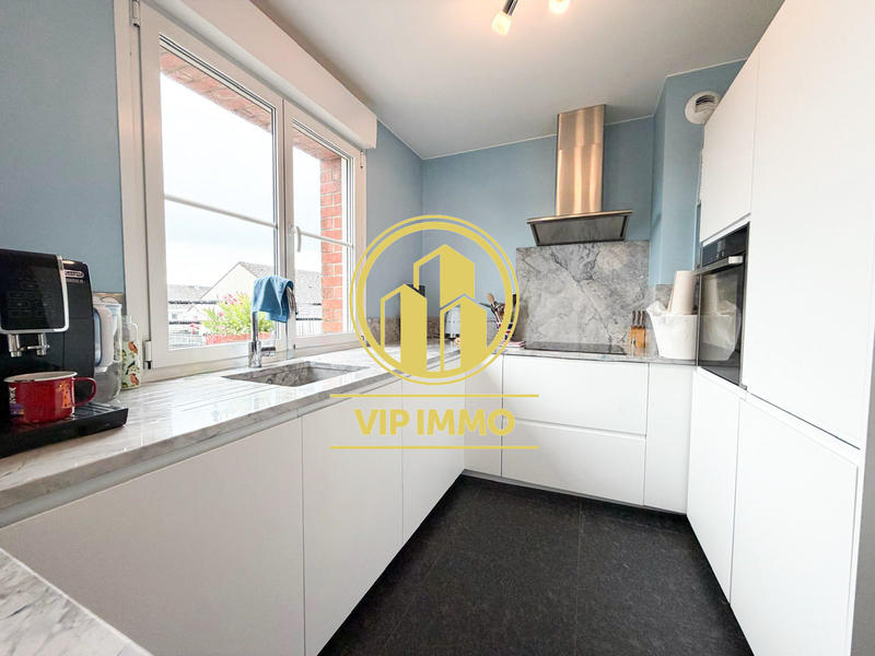 Appartement - 123 m² - 6 pièces