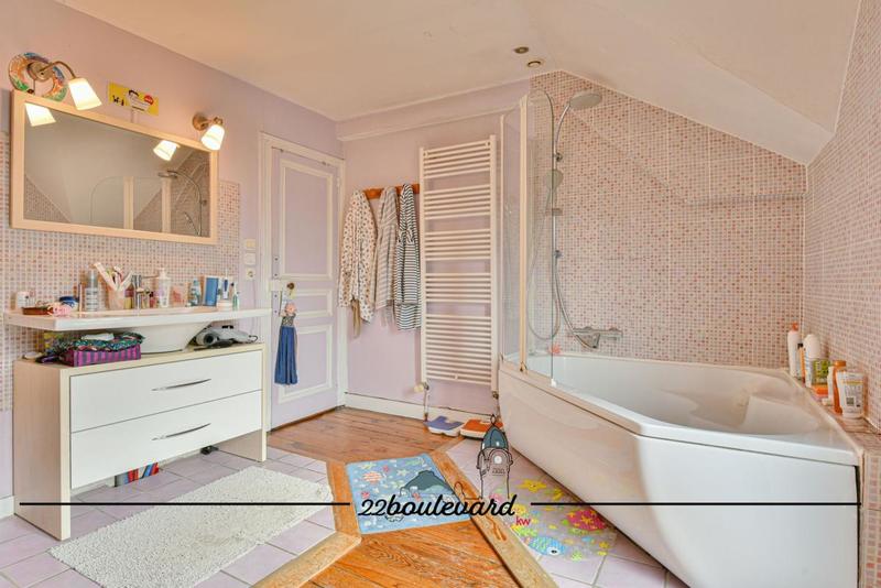 Maison - 113 m² - 5 pièces