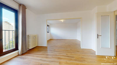 Appartement - 65 m² - 2 pièces