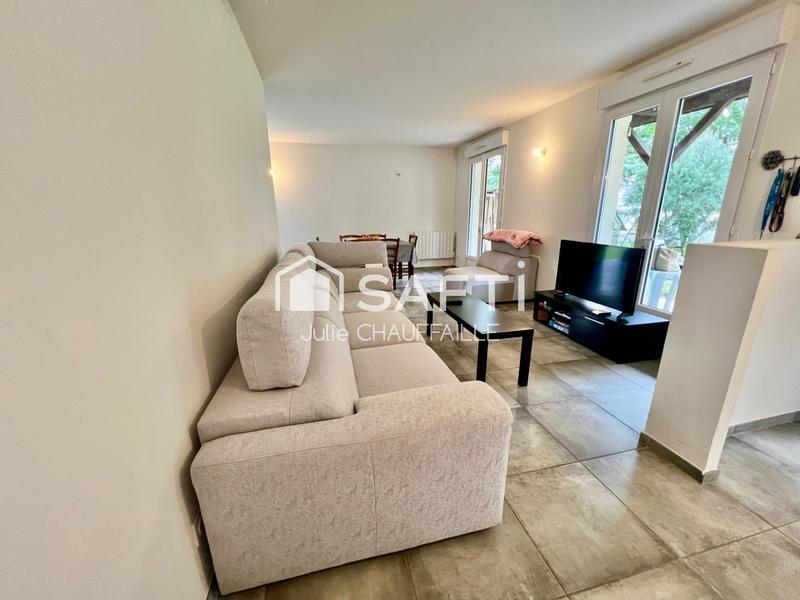 Maison - 101 m² - 6 pièces