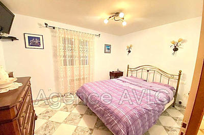 Villa - 130 m² - 4 pièces