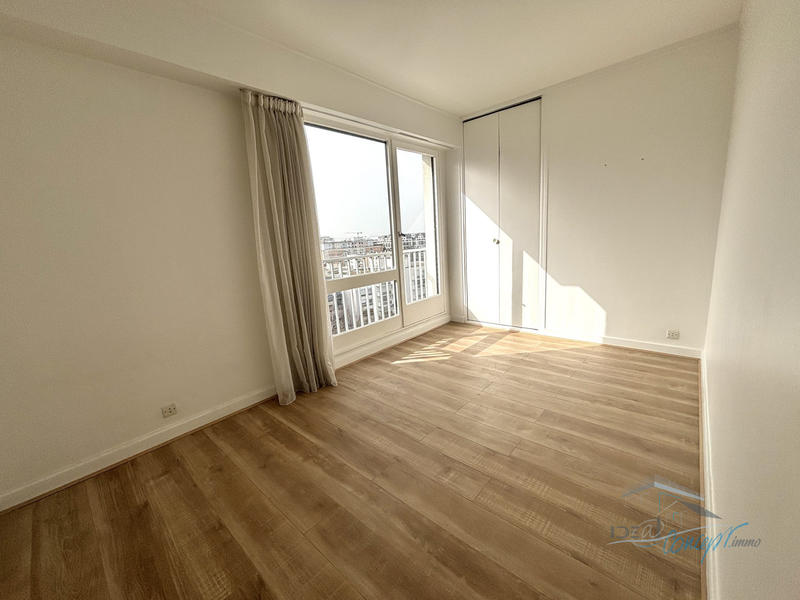Appartement - 98 m² - 5 pièces