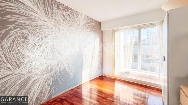 Appartement - 148 m² - 6 pièces