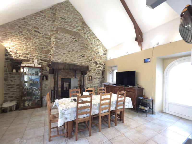 Maison - 108 m² - 4 pièces