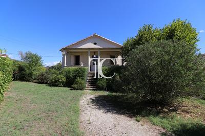 Maison - 117 m² - 5 pièces