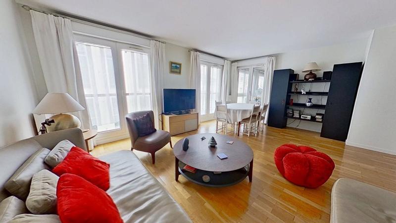 Appartement - 110 m² - 5 pièces