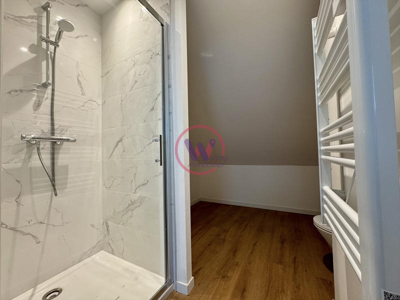 Maison - 163 m² - 10 pièces