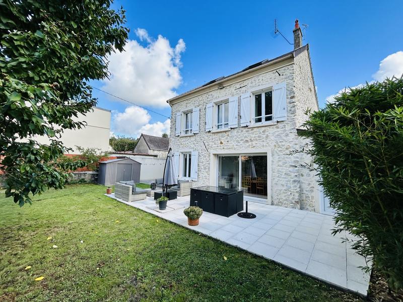 Maison ancienne - 125 m² - 6 pièces