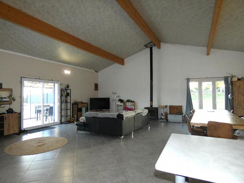 Maison - 143 m² - 5 pièces
