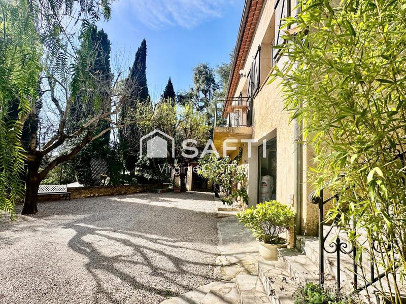 Maison - 148 m² - 7 pièces