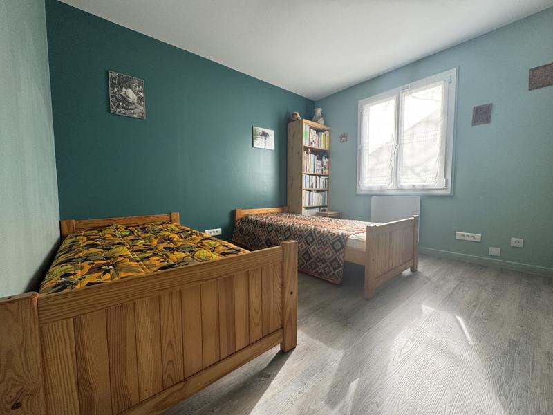 Maison - 110 m² - 8 pièces