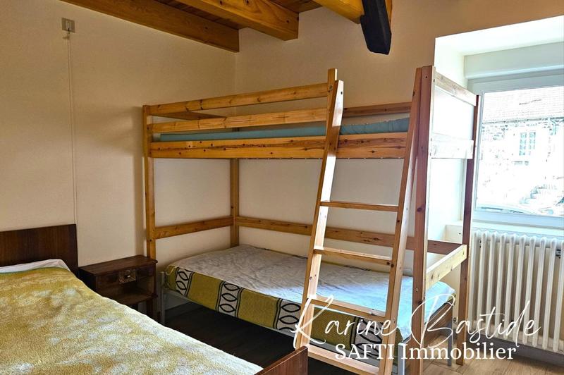 Maison - 75 m² - 5 pièces