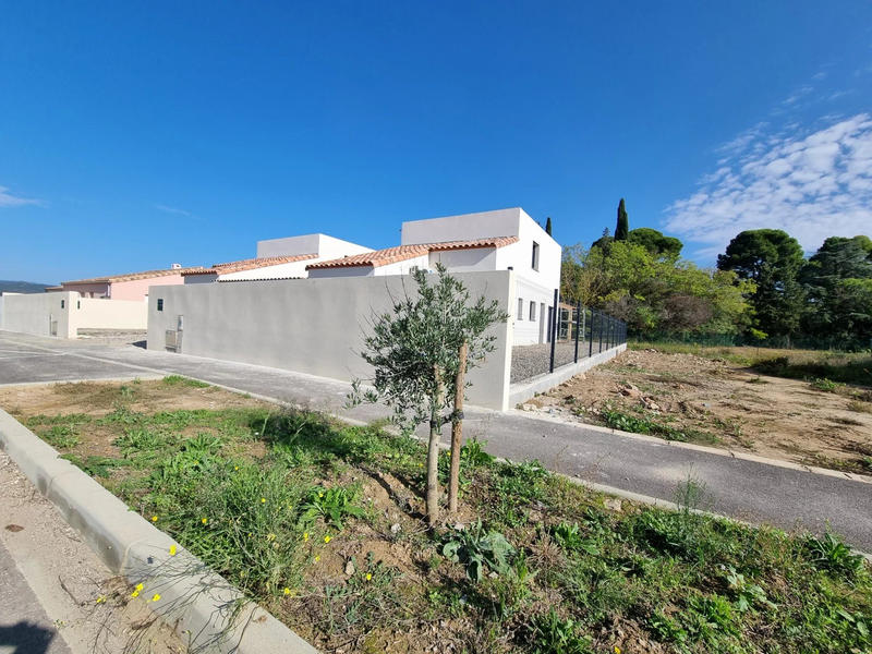Villa - 97 m² - 5 pièces