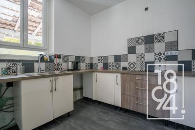 Maison - 209 m² - 3 pièces