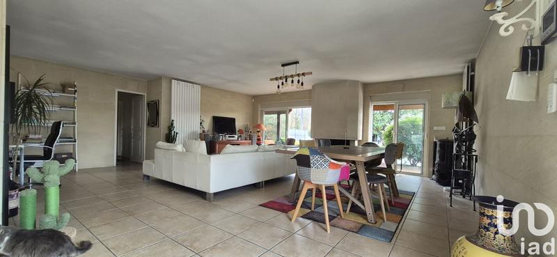 Maison - 200 m² - 4 pièces