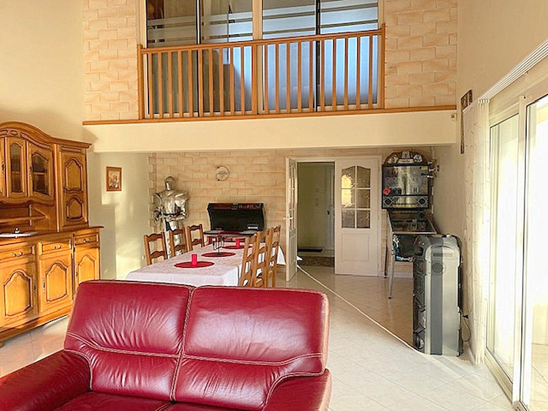 Villa - 122 m² - 5 pièces