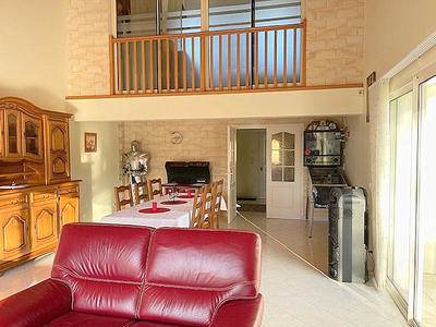 Villa - 122 m² - 5 pièces