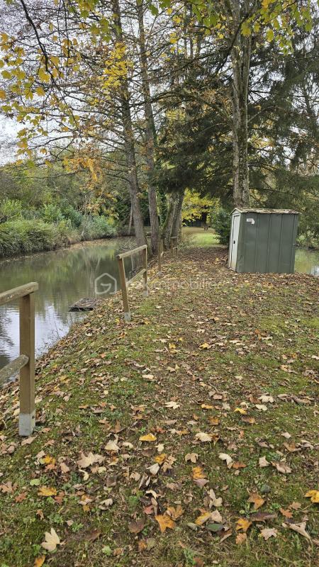 Terrain de loisirs - 2 600 m²