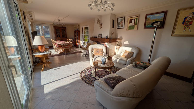 Maison - 283 m² - 7 pièces