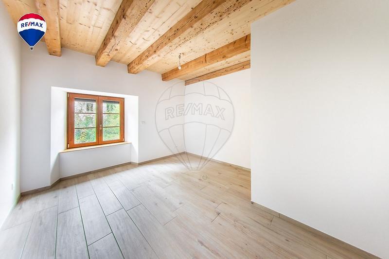 Immeuble - 477 m² - 15 pièces