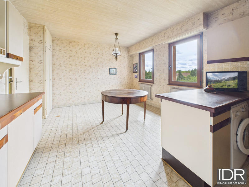 Appartement - 168 m² - 5 pièces