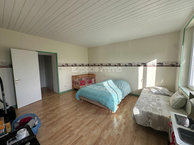 Maison - 95 m² - 4 pièces