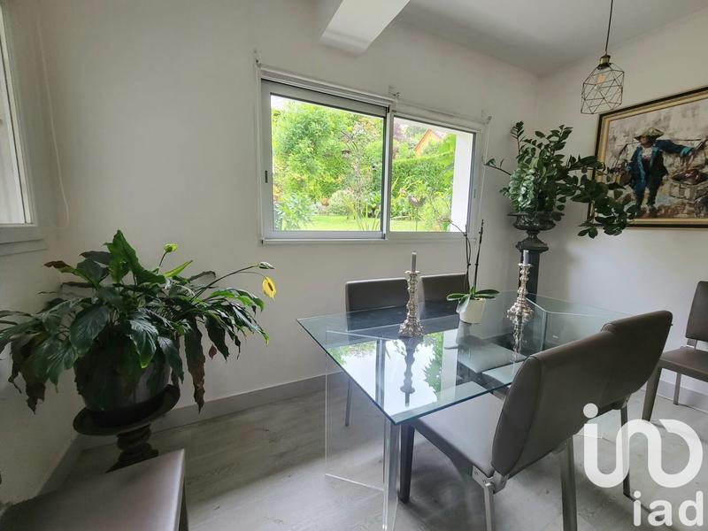 Maison - 101 m² - 5 pièces