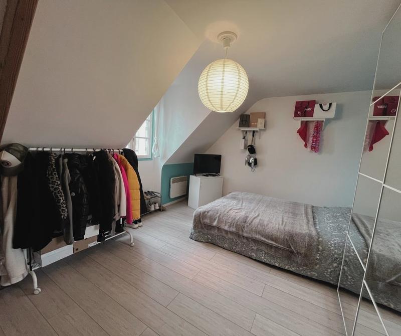 Maison - 145 m² - 7 pièces