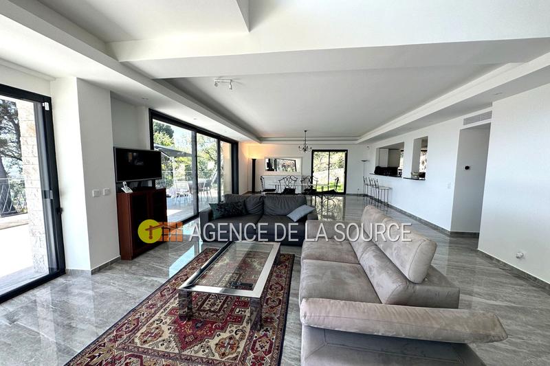 Villa - 390 m² - 10 pièces