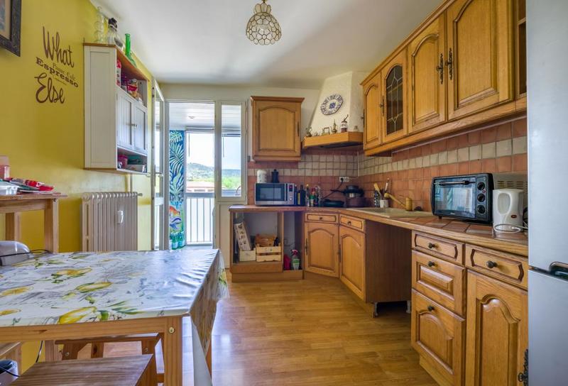 Appartement - 87 m² - 4 pièces