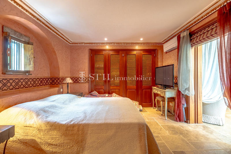 Villa - 170 m² - 5 pièces