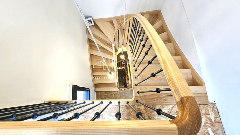 Maison - 102 m² - 5 pièces