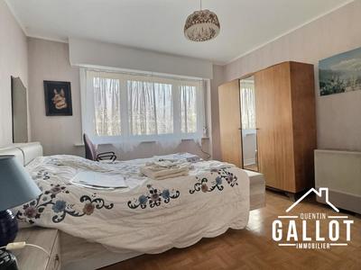 Maison - 75 m² - 4 pièces