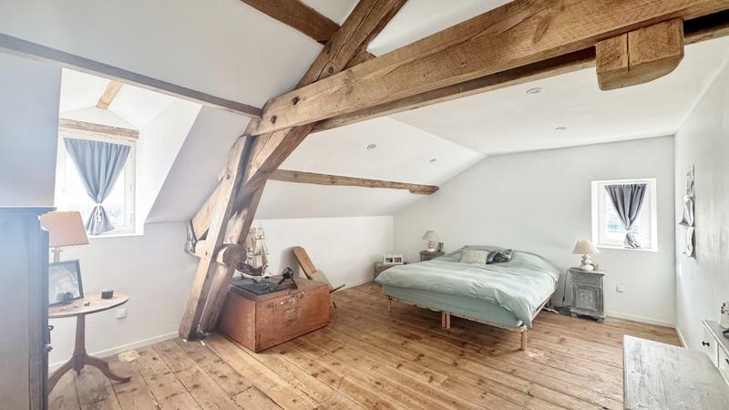 Maison bourgeoise - 183 m² - 7 pièces