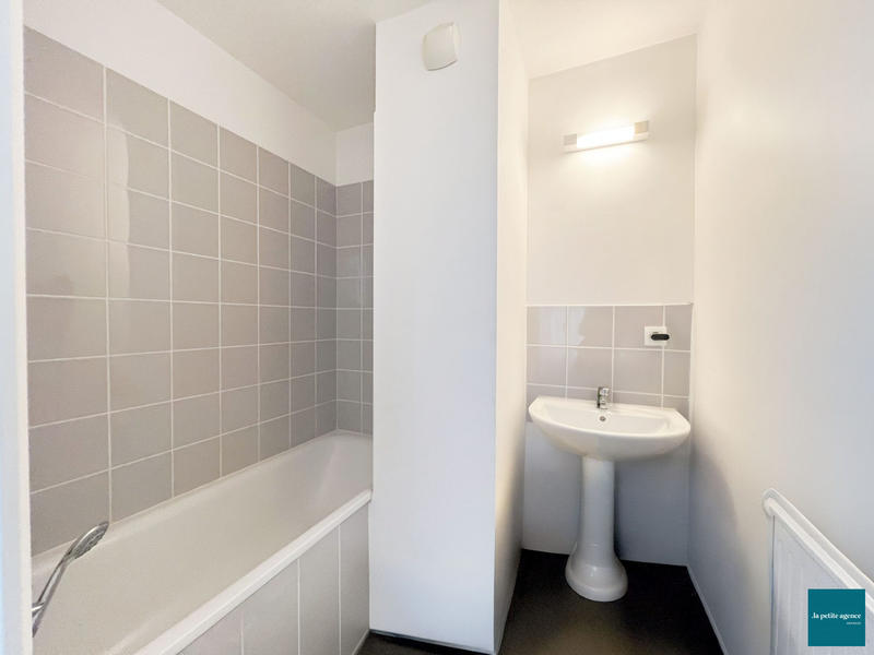 Appartement - 75 m² - 4 pièces