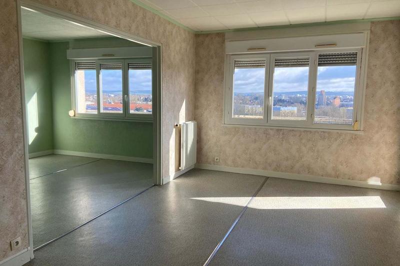 Appartement - 83 m² - 4 pièces