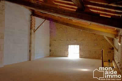 Maison - 154 m² - 2 pièces