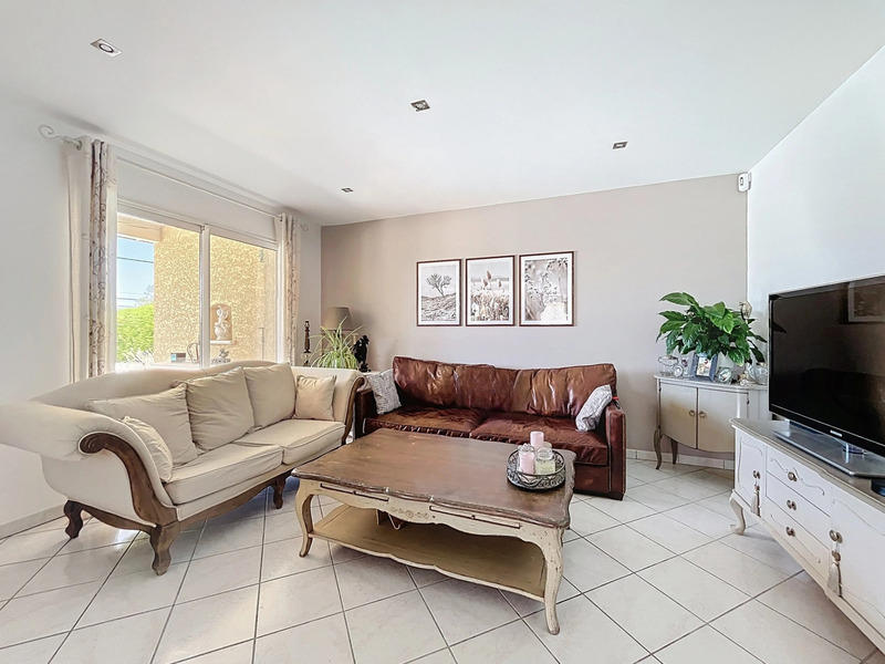 Maison - 165 m² - 6 pièces