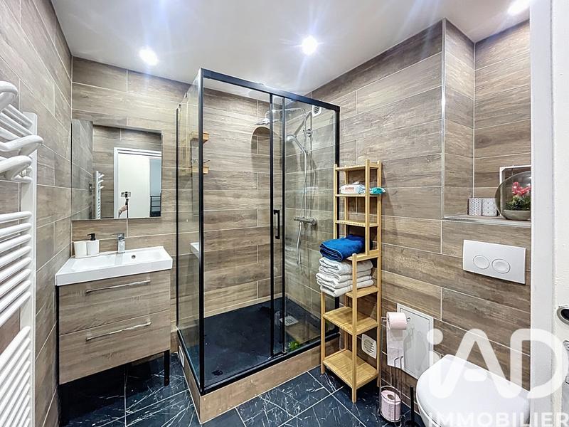 Appartement - 92 m² - 5 pièces