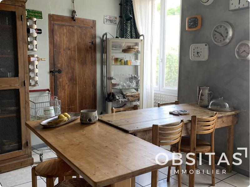 Maison - 166 m² - 9 pièces