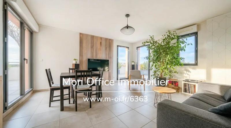 Appartement - 85 m² - 4 pièces