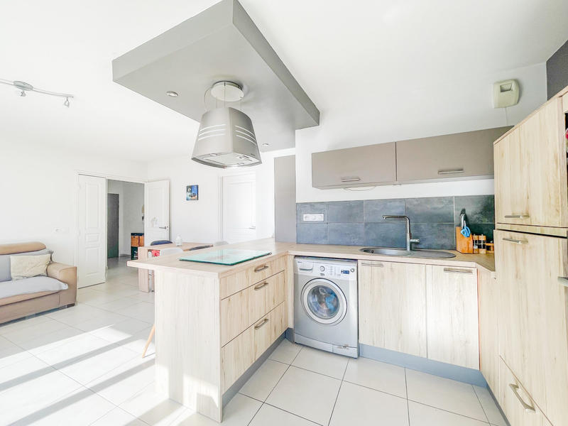 Appartement - 77 m² - 4 pièces