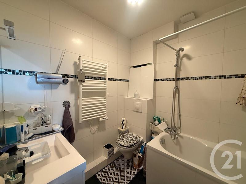 Duplex - 105 m² - 4 pièces