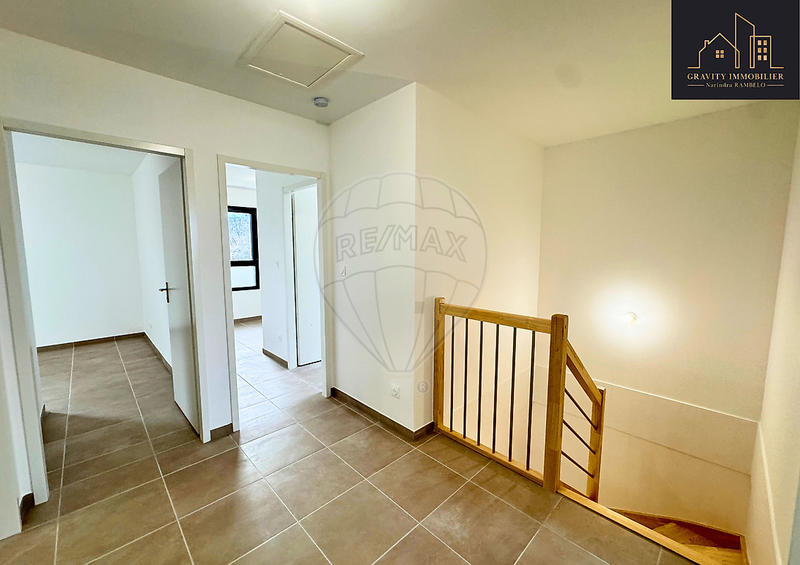 Maison - 103 m² - 5 pièces