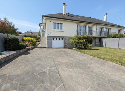 Maison - 120 m² - 7 pièces