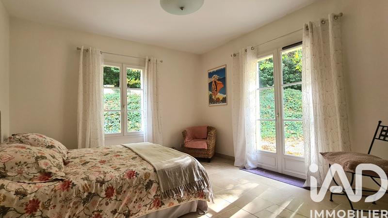 Maison - 189 m² - 6 pièces