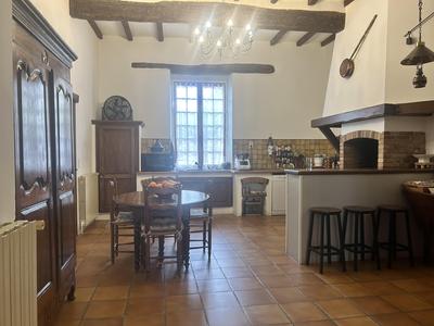 Maison de village - 262 m² - 10 pièces