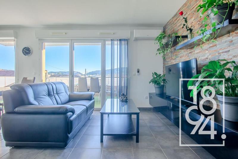 Appartement - 64 m² - 3 pièces