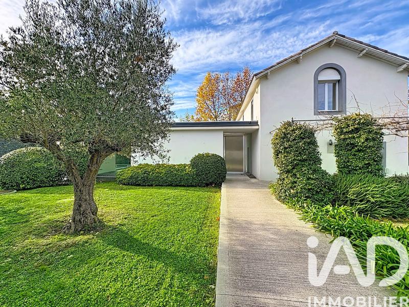 Maison - 145 m² - 5 pièces