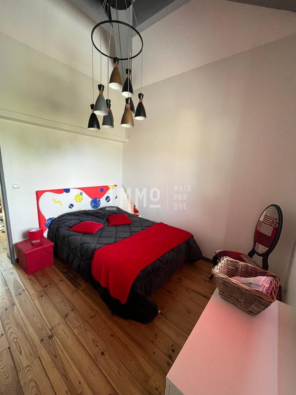 Villa - 273 m² - 11 pièces